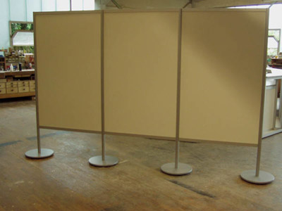 Stellwand R8 mit Tellerfu